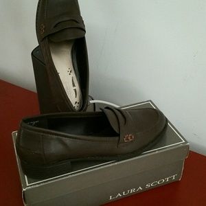 Laura Scott Loafers